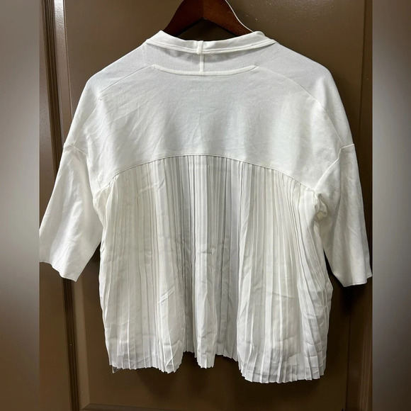 NWT Marc Cain sports N4/10/M cream jacket / short sleeve cardigan pleated back - Picture 2 of 5